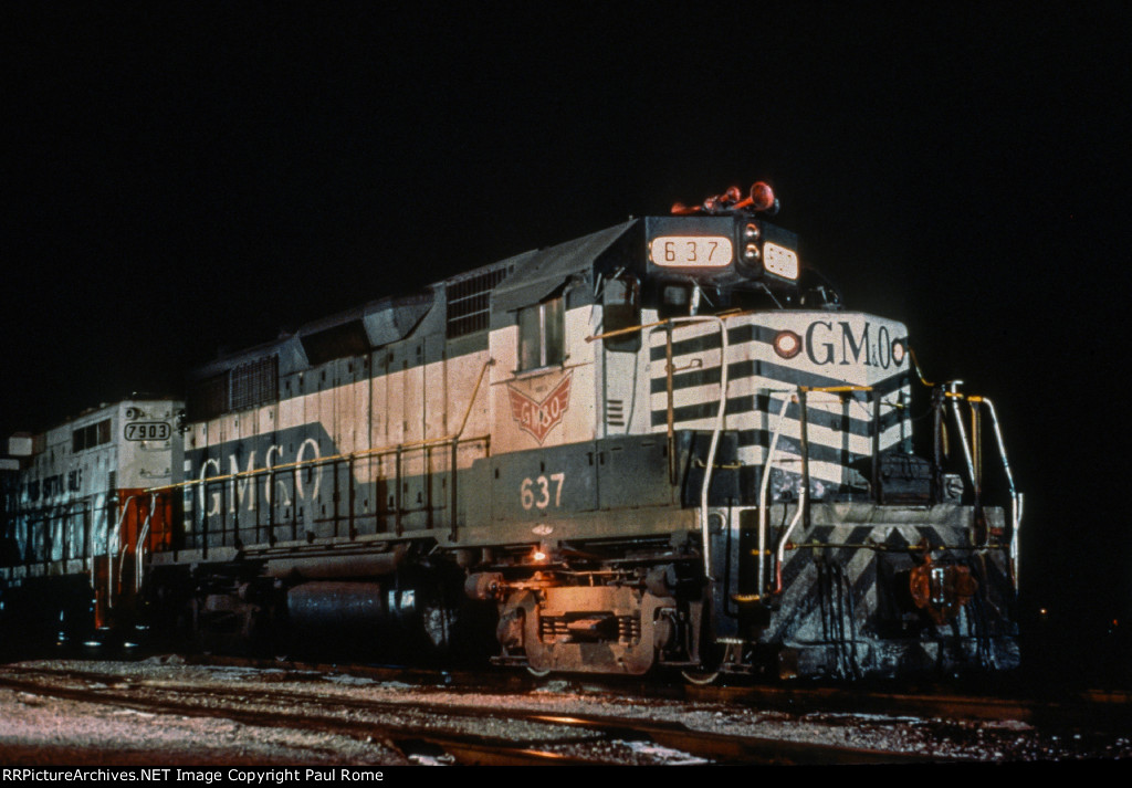 GMO 637, EMD GP35 at night